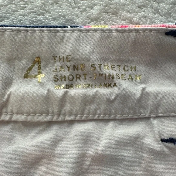 Lilly Pulitzer Jayne with 7” inseam NWOT bright vibrant blues, orange, pink - Picture 2 of 6